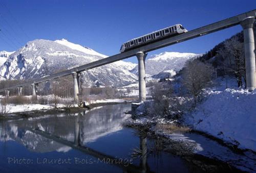 Chalet Avec Jardin Bourg-Saint-Maurice Exterior photo